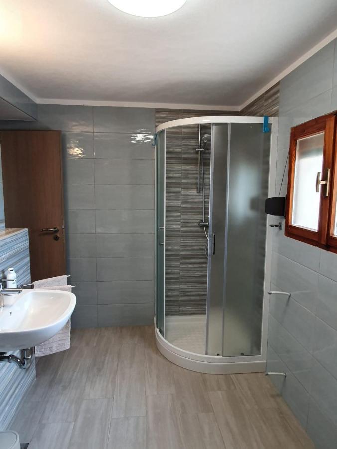 Apartman Mi Нерезине Екстериор снимка